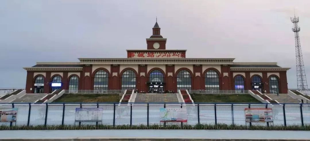 東莞到塔城物流公司專線-大件運輸物流公司「食品運輸」2025排名一覽